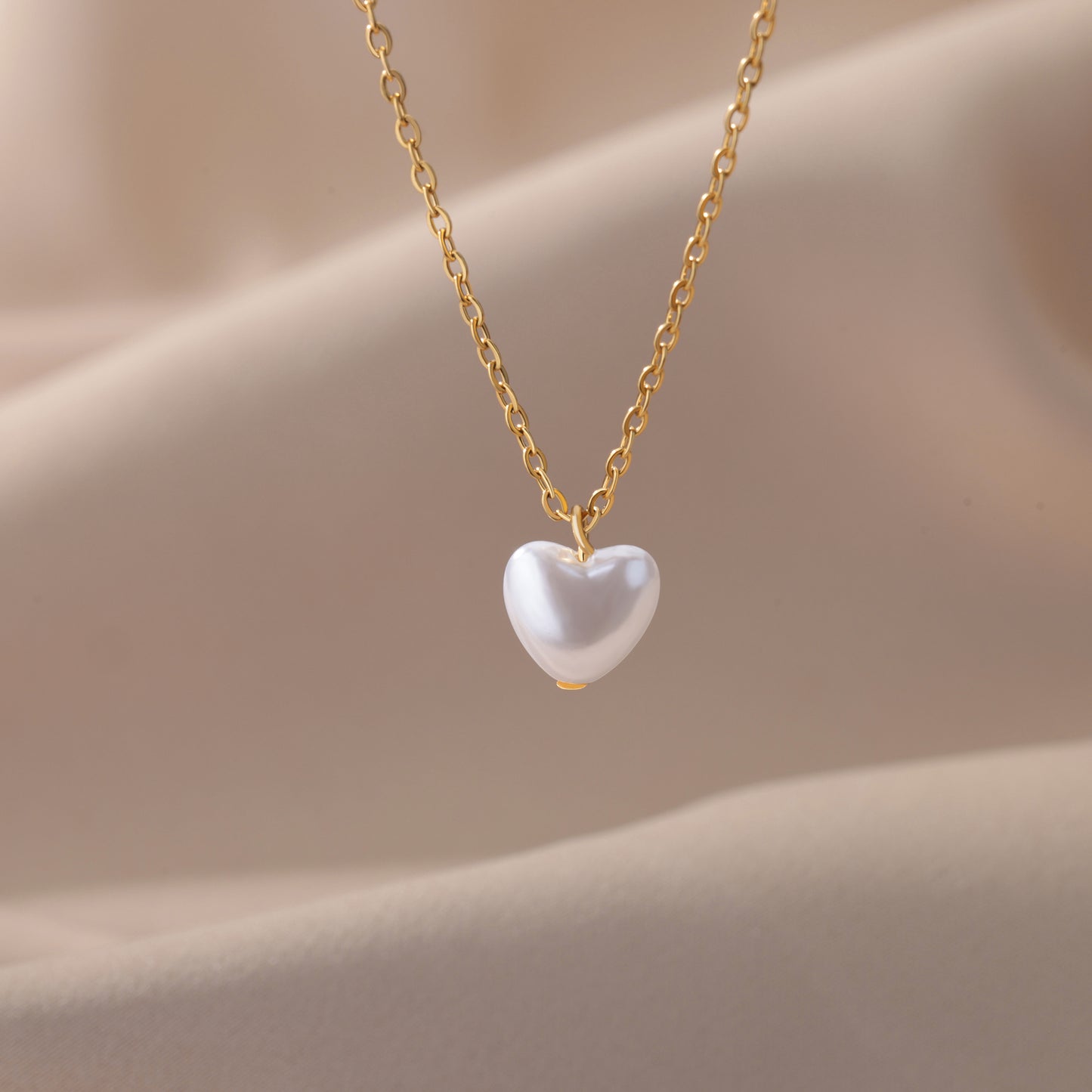 Pearl Heart Necklace (Stainless Steel)