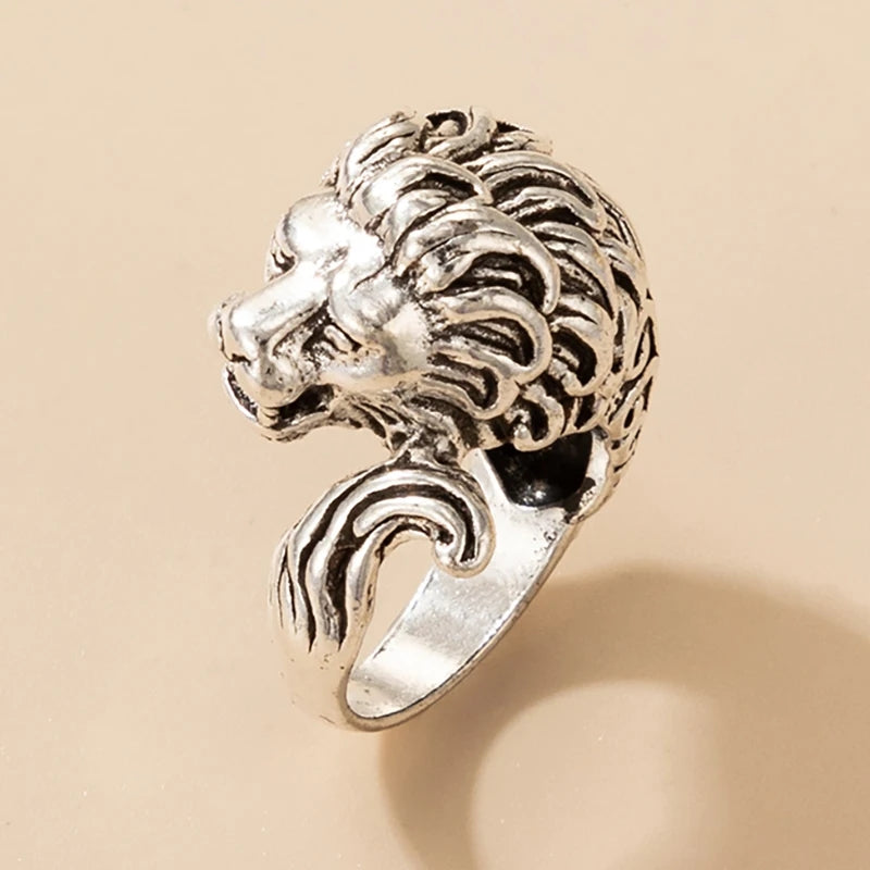 Silver Lion Ring