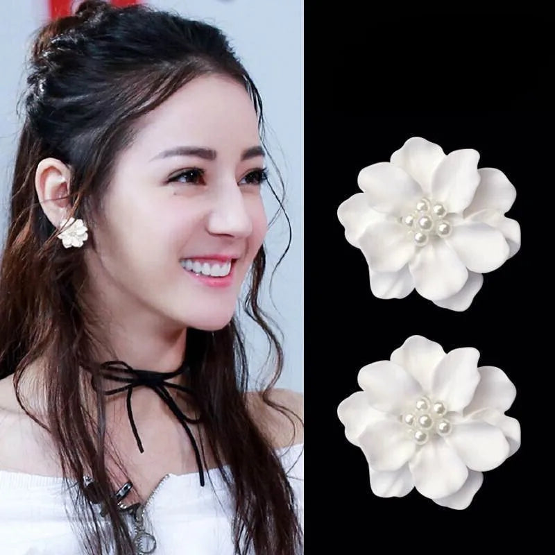 White Flower Studs