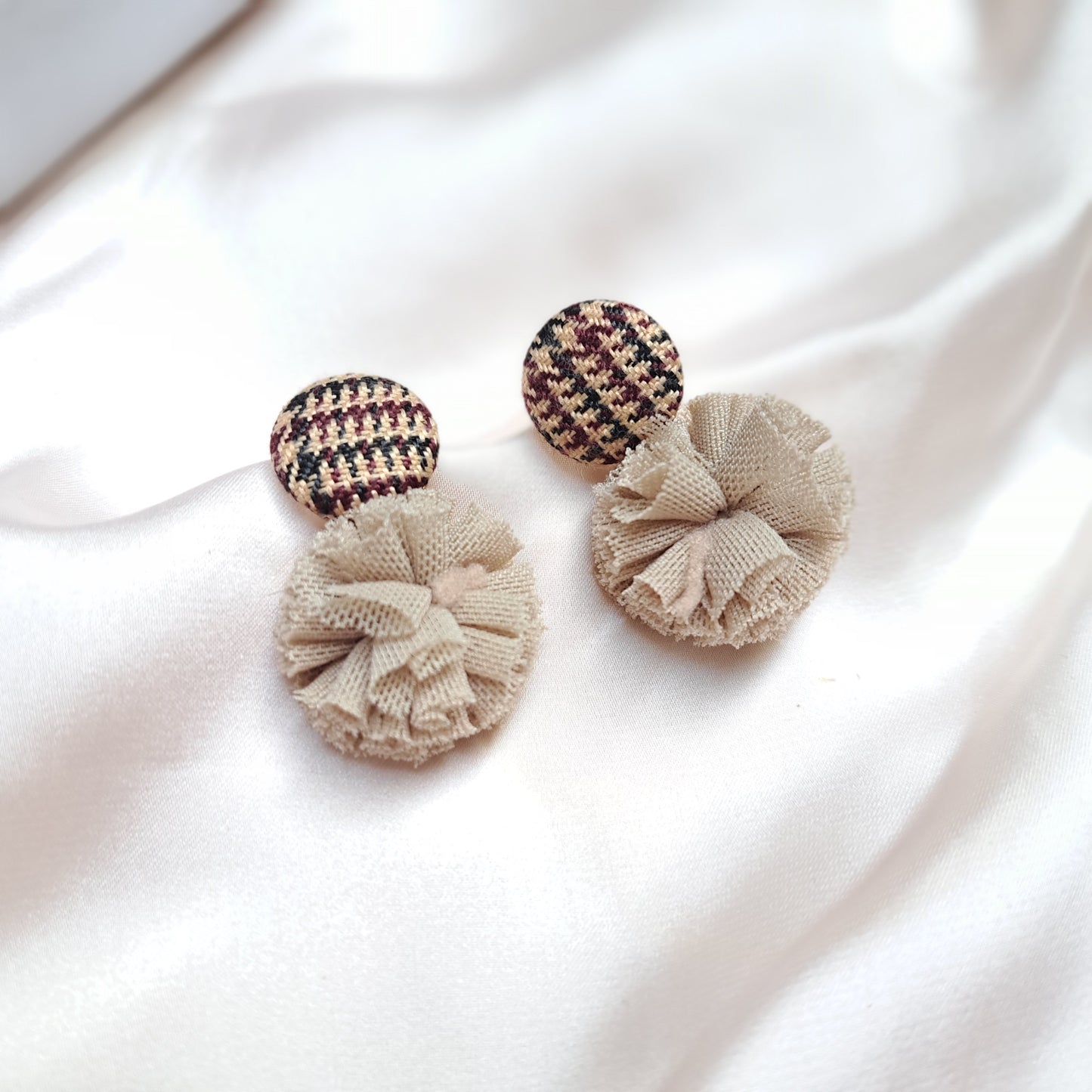 Nude Check Earrings