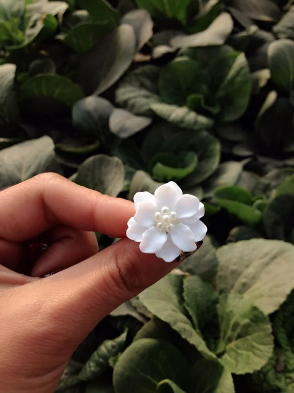 White Flower Studs