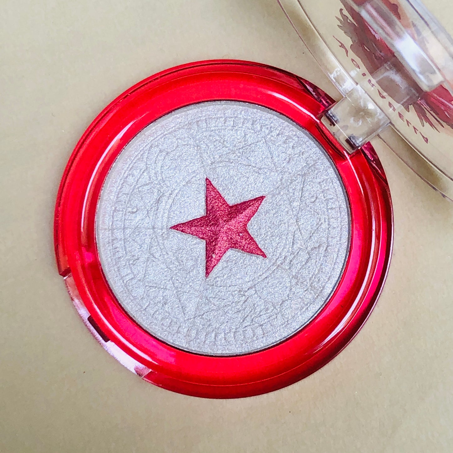 Girabella Highlighter