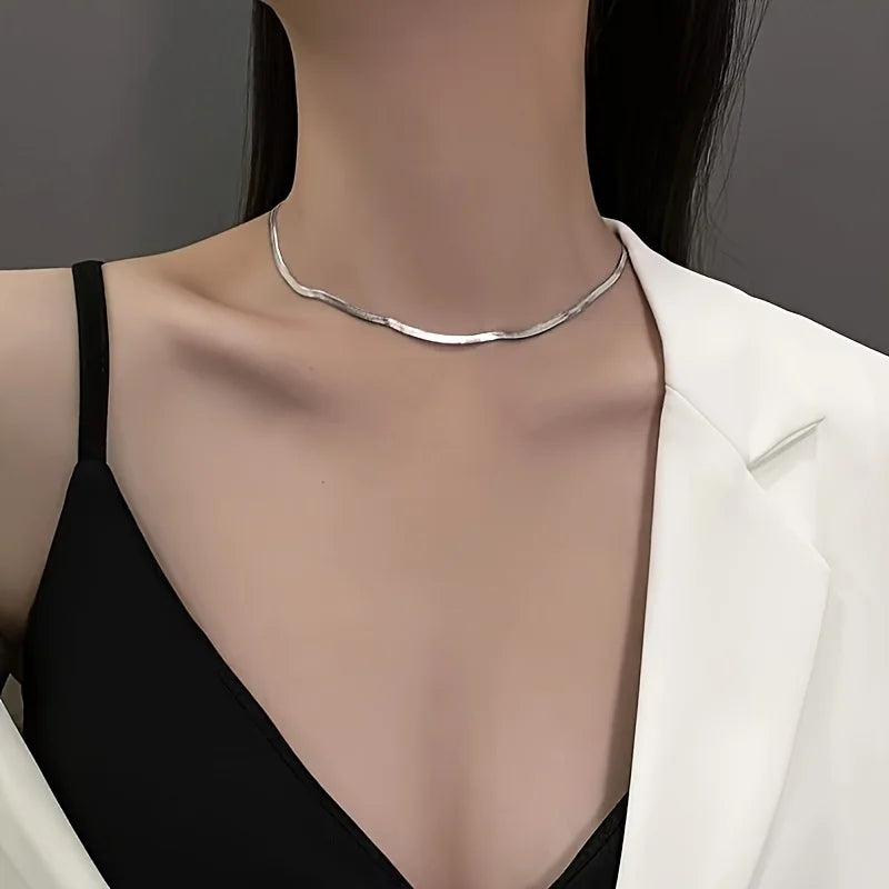 Snake Collarbone Necklace (Stainless Steel)