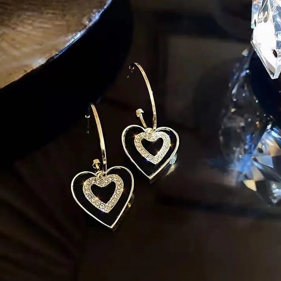 Heart & Heart Black Earrings